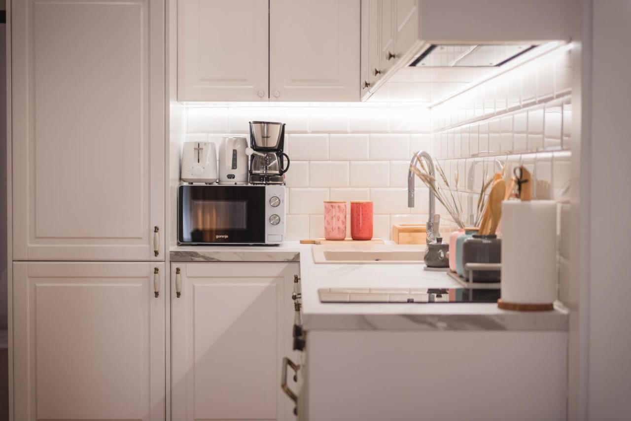 Tam Skanderbeg Square City Center Apartment No4 Tirana Kültér fotó